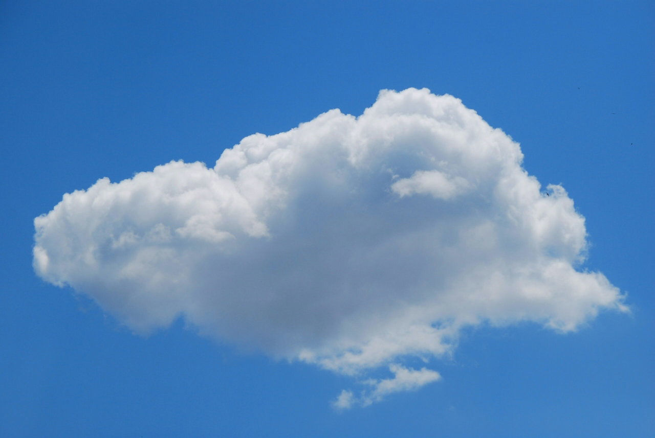 Image of a cloud in the sky - Destination Certification