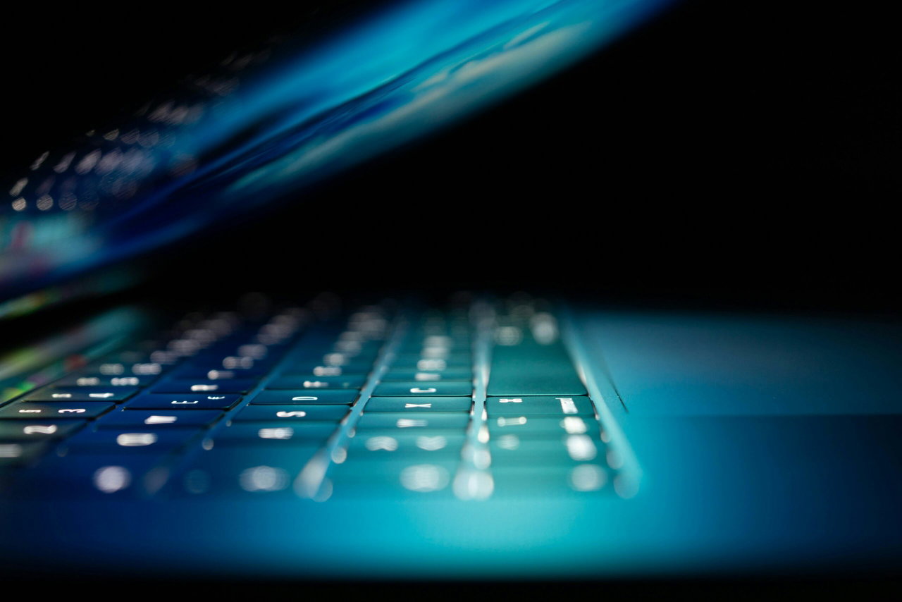 Image of a laptop - Destination Certification