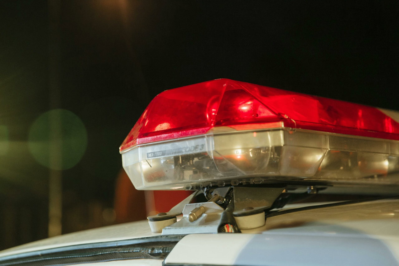 Image of police car lights - Destination Certification