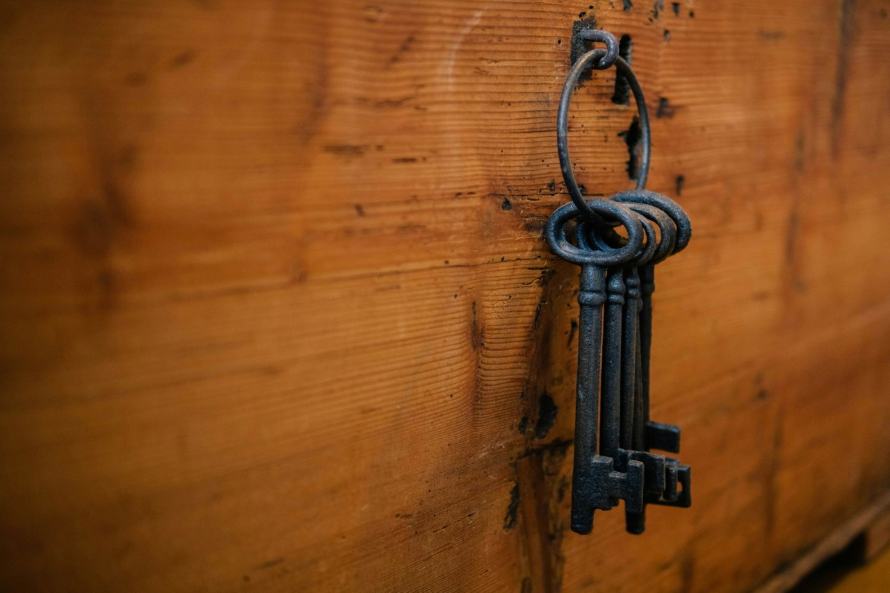 Image of a set of keys handing on a wall - Destination Certification
